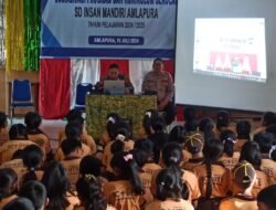 Personil Sat binmas Laksanakan Giat Sosialisasi Bullying di Sekolah Dasar Insan Mandiri Karangasem
