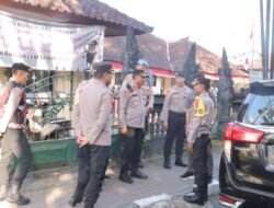 Jamin Keamanan, Kapolres Karangasem Pantau Langsung Pengamanan Koordinasi Paslon Perseorangan di Kantor Bawaslu