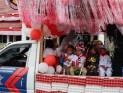 Meriahkan Karnaval Memperingati HUT RI Ke-79, Kapolres Aceh Tengah Kenakan Kerawang Gayo Beri Semangat Pada Peserta