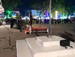 Kajari Bireuen Inspektur upacara pada malam Taptu
