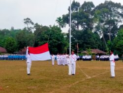 Dipimpin Camat Muara Siau,Upacara Memperingati Hari Kemerdekaan Republik Indonesia yang Ke-79 Berlangsung Khidmat.