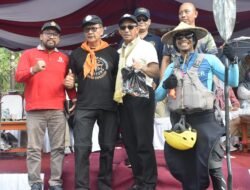 Pawai Pembangunan HUT RI melalui Live streaming Diskominfo SP Beltim Dibanjiri Penonton