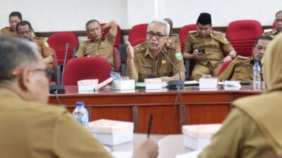 Pimpin Briefing, Pj. Bupati Sampaikan Berbagai Arahan