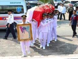 Hujan Air Mata dan Berjuta Kepala Tertunduk Haru, saat Melepas Dato’ Nyat Kadir ke Peristirahatan Terakhir