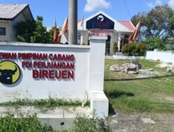 Ketua Kabur, Kantor DPC PDI Perjuangan Bireuen Dipenuhi Puing-Puing Bangunan