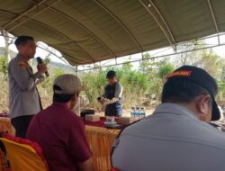 Kapolres Buleleng, Gelar Jum’at Curhat di Desa Gerokgak