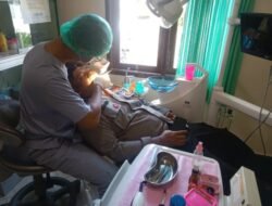 Klinik Pratama Polres Karangasem, Memberikan Pemeriksaan Kesehatan Gigi Pada Masyarakat