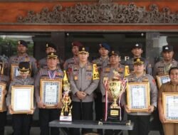 Kapolda Bali, Beri 33 Reward Personil Berprestasi