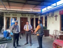 Jaga Situasi Tetap Kondusif, Personil Polsek Bangli Laksanakan Pengamanan Persembahyangan Umat Nasrani