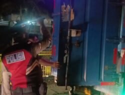 Pemeriksaan Kendaraan Box, Cegah Penyelundupan Barang Ilegal Masuk Bali Melalui Pelabuhan Padangbai