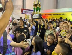 Dibalik Tantangan, Terukir Kemenangan: SDN 4 Anggrek Juara Umum Festival Marching Band