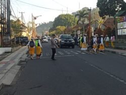 Antisipasi Kegiatan Masyarakat di Pagi Hari, Personil Polsek Bangli Laksanakan Pengaturan