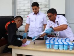 Pastikan Bersih dari Narkoba, Puluhan Pegawai Lapas Pemuda Tangerang Laksanakan Tes Urin