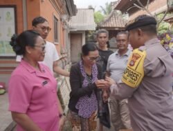 Wujud Bela Sungkawa, Kapolres Bangli Melayat ke Rumah Duka Almarhum Ipda Nyoman Wardana