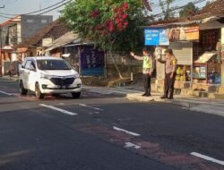Antisipasi Kegiatan Masyarakat di Pagi Hari, Personil Polsek Bangli Laksanakan Pengaturan