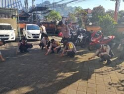 Wujudkan Lingkungan Bersih dan Sehat, Personil Polsek Bangli Laksanakan Kurva Bersama