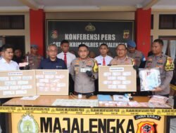 Kapolres Majalengka Pimpin Press Release Tindak Pidana Pemalsuan dan Pengedaran Uang Palsu