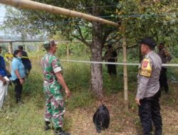 Anggota Polsek Kintamani, Olah TKP Korban Gantung Diri