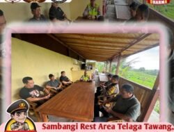 Sambangi Rest Area Telaga Tawang, Kapolsek Sidemen Melaksanakan Program Minggu Kasih