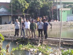 Gencarkan Geber, Pjs. Bupati Sidoarjo Ajak Masyarakat Jaga Kebersihan Sungai Pelayaran Tawangsari dan  Alun-Alun