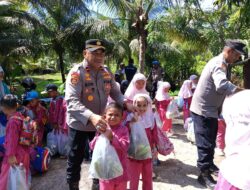 Kapolsek Muara Dua Panen Timun dan Sawi Bersama Siswa TKIT Bunayya di Program Ketahanan Pangan