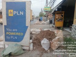 Adanya Proyek Galian Kabel PLN di Kali Baru Di Keluhkan Para penguna Jalan Dan Para Pedagang