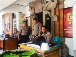 Personil Sat Binmas, Laksanakan Cooling System Serta Himbuan Kantor KPU Dalam Pilkada 2024