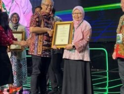 Di Hari Kesehatan Nasional Ke 60, RSUD Majalengka Raih Penghargaan Dari Kemenkes RI