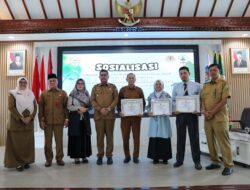 Pj Wali Kota Lhokseumawe Beri Penghargaan Sekolah Adiwiyata, Dorong Inisiatif Lingkungan Sehat