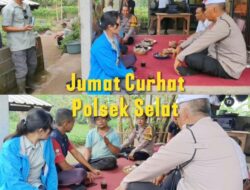 Polsek Selat Melaksanakan Giat Jum’at Curhat, Sambangi Tokoh Masyarakat Beserta Warga