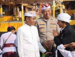 Kapolres Karangasem, Pimpin Ngaturang Bakti Penganyar di Pura Pasar Agung Besakih