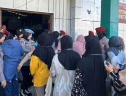 Polisi Lakukan Pengamanan Penyortiran dan Pelipatan Surat Suara Pemilihan