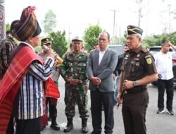 Bupati dan Kajari Humbahas Sambut Kunker Kajati Sumatera Utara