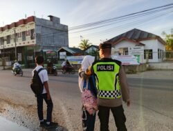 Polsek Syamtalira Bayu Amankan Lalu Lintas, Beri Rasa Aman Pelajar di Pagi Hari