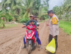 Polsek Lalan Terpanggil Terus Lakukan Gerakan Nyata Dikemas Dalam Giat Jum’at Berkah Membagikan Nasi Kotak