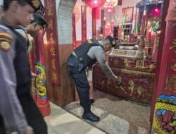 Polisi Lakukan Sterilisasi Klenteng Tjoe Hwie Kiong Kota Kediri, Jamin Keamanan Perayaan Imlek 2576 Kongzili
