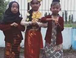 Hari Jadi Kota Sidoarjo SDN Putat Menampilkan Bakat dan Minat Siswa