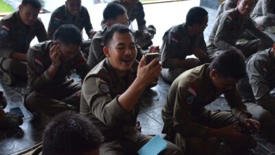 Momen Haru Personel Ops Damai Cartenz-2025, Mendapat Dukungan dan Semangat dari Keluarga 