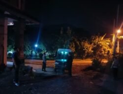 Melalui Blue Light Patrol, Personil Polsek Padangbai Jaga Keamanan Wilayah Padangbai