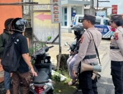 Satgas Preemtif Polres Karangasem, Laksanakan Kegiatan Himbauan kepada Pengendara dalam Rangka Operasi Keselamatan Agung 2025