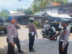 Polsek Kubu Amankan Kegiatan Sembahyang /Ngayud Warga Pasek Kayu Selem, di Pantai Segara Tukadlegawa