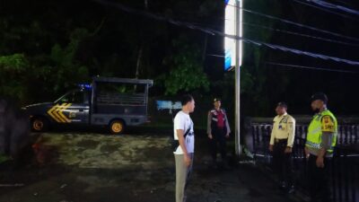 Cegah Gangguan Kamtibmas Polsek Bebandem Gelar Blue Light Patrol, Ciptakan Situasi Aman Kondusif