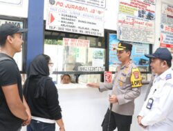 Mudik Aman Keluarga Nyaman, Kapolres Sampaikan Pesan Kamtibmas di Terminal Poris Plawad Kota Tangerang