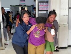 Polri dan TNI, Berhasil Evakuasi Korban Serangan KKB di Distrik Anggruk