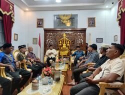 Bupati Bireuen H. Mukhlis . MT. Ajak Wartawan Jadi Mitra Pemerintah dalam Pembangunan