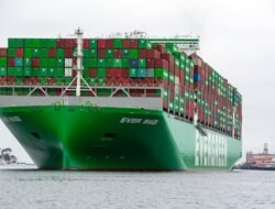 Arizal Mahdi: Kebijakan Perang Tarif Amerika Serikat Ancam Stabilitas Ekonomi Global Ketua Umum Relawan Peduli Rakyat Lintas Batas Serukan Pembentukan Blok Ekonomi Global Selatan