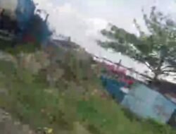 Gawat! Ngisi Ke Gudang Bincuan Agen BBM Sahroni Diminta Tangkap Seakan Kebal Hukum Bebasnya Tangki Biru putih Transportir Masuk Ke Gabion Belawan