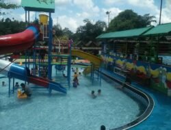Taman Sekumbang Waterpark, Pasar Atas Bangko Destinasi Wisata. Sangat Cocok Untuk Berwisata Saat Liburan. Membawa Keluarga.