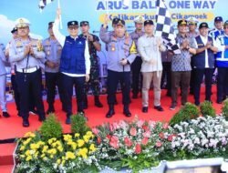 Kapolri Pimpin Pelepasan One Way Nasional, di Tol Kalikangkung Cikampek