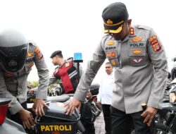 Usai Ambil Apel Jam Pimpinan, Kapolres Aceh Timur Cek Kendaraan Dinas Polsek